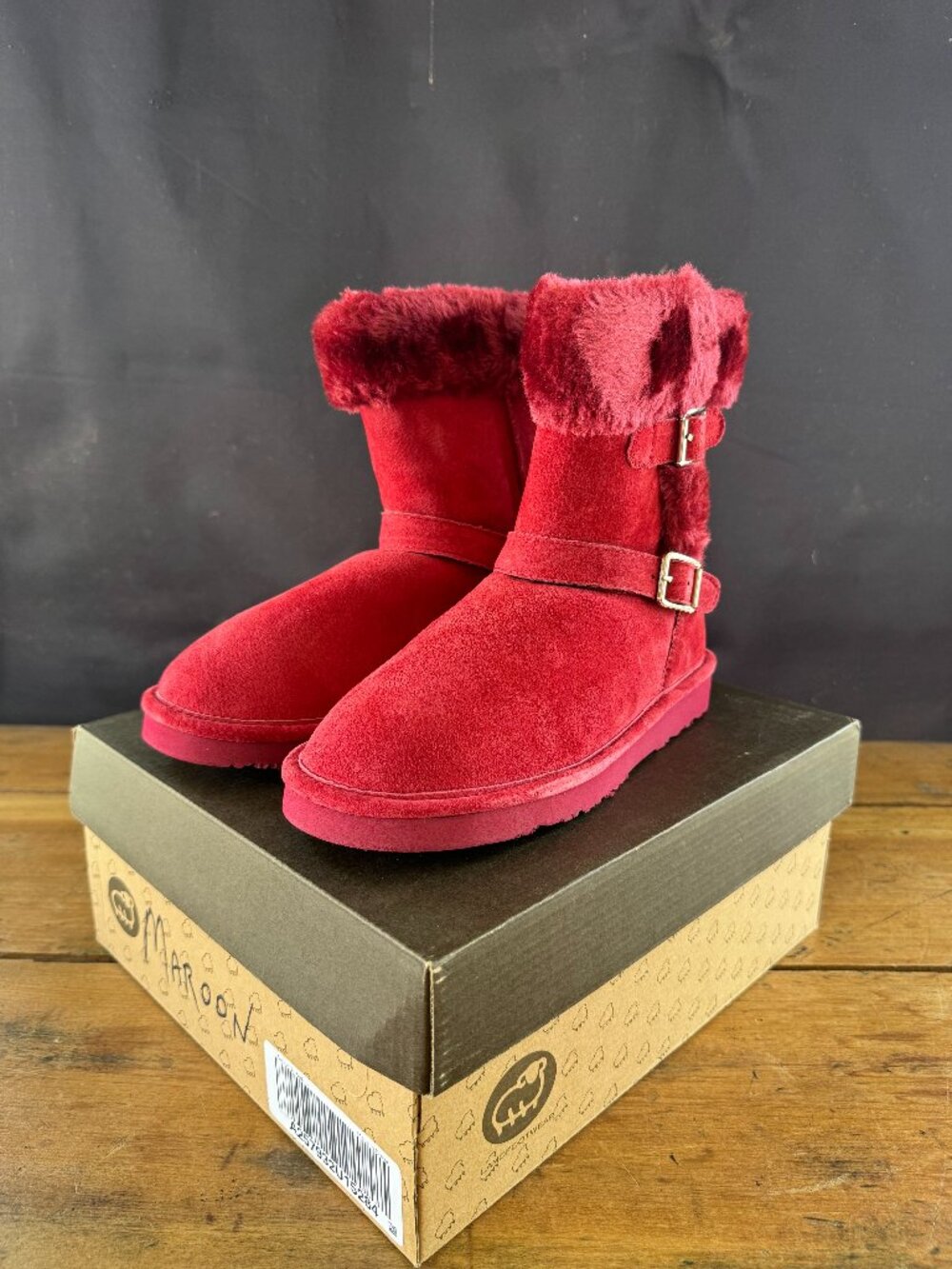 Lamo Burgundy Suede Buckle Whipstitched Ankle Boots New in Box Size 8